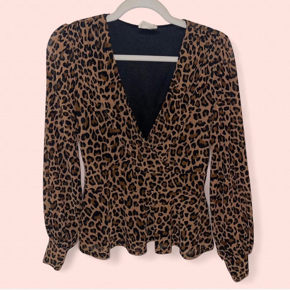 Leopard Print V-Neck Blouse